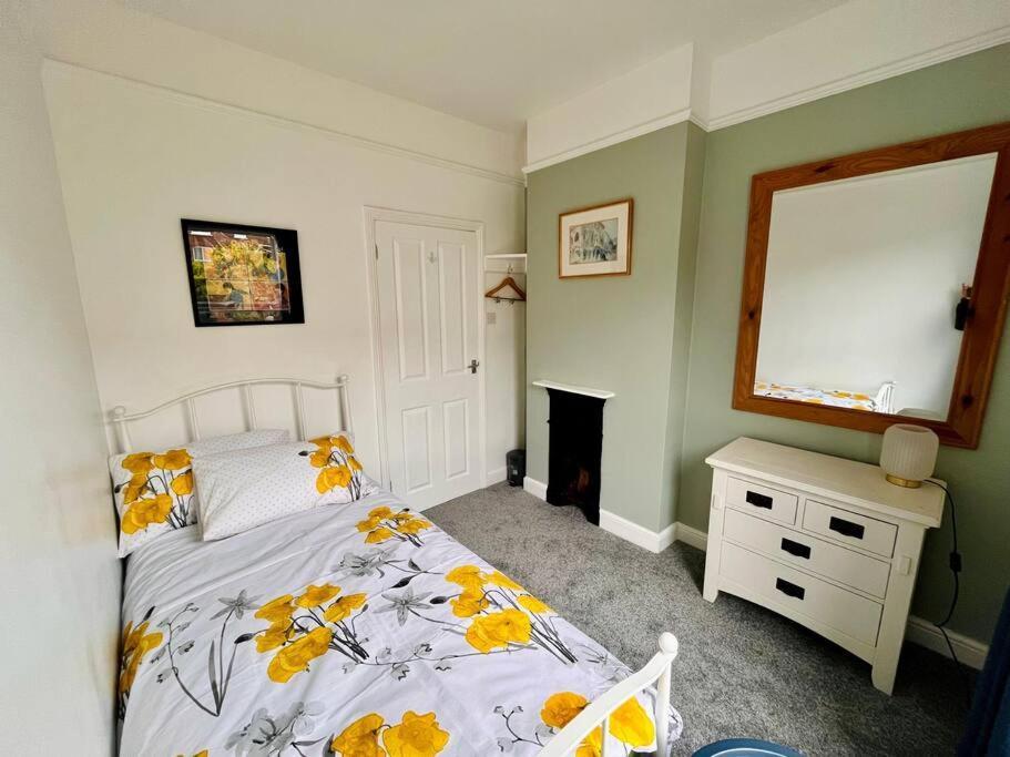 3 Bed Terrace In Cromer, Close To Casa de Férias