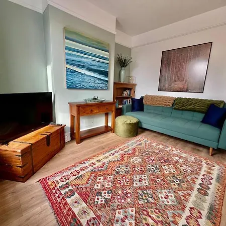 3 Bed Terrace In Central Cromer, Close To Beach Exterior photo