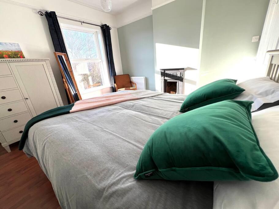 3 Bed Terrace In Cromer, Close To Holiday home *