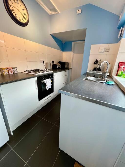3 Bed Terrace In Cromer, Close To Holiday home *